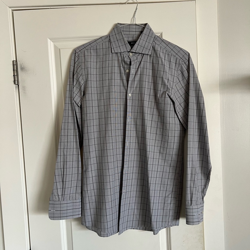 Hugo Boss grey slim fit shirt (15/ 33/32)